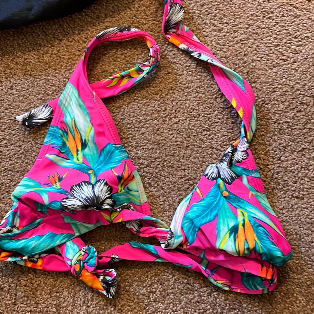 Bikini top